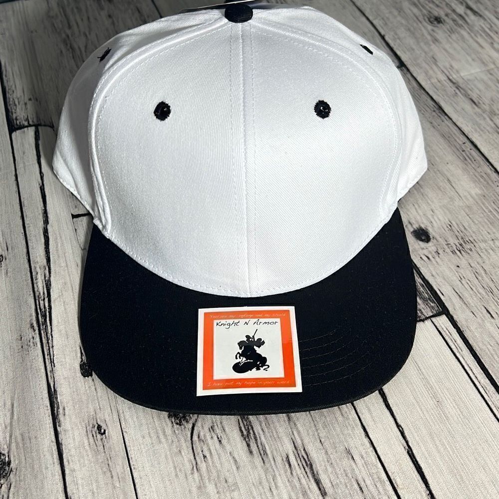 Knight N Armor Men's Ball Cap In Black & White NWT